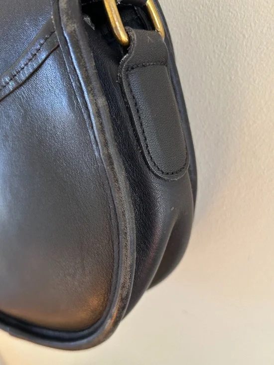 Vintage Black Leather Coach Bag - Picture 5 of 11